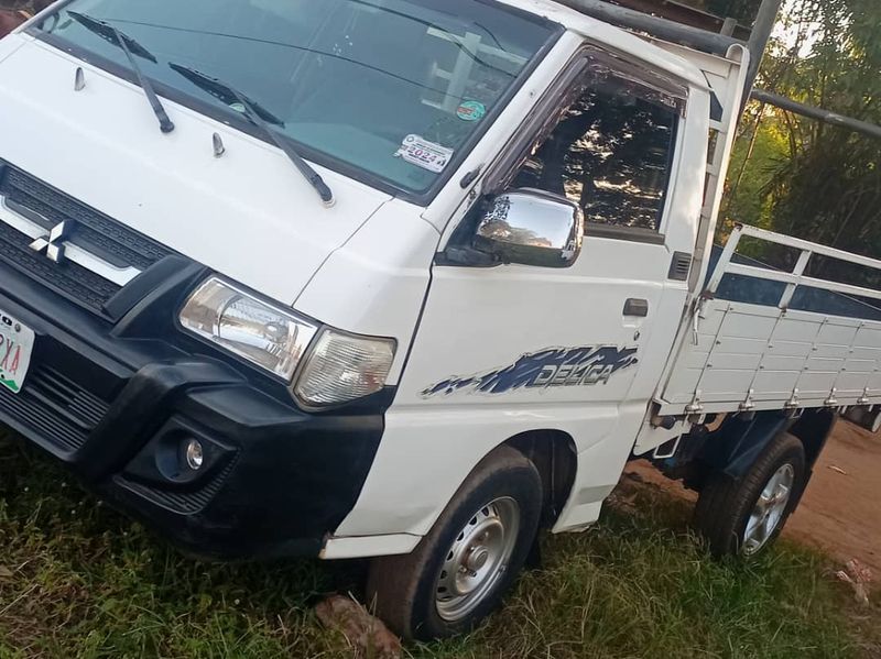Thumbnail 7 of 2000 Mitsubishi L300